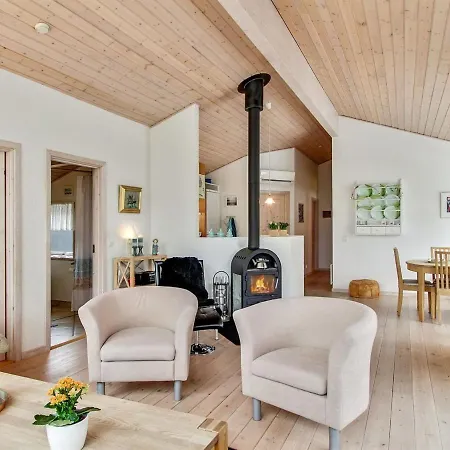 Semesterbostad Edger - 2-3km From The Sea In Nw Jutland By Interhome Blokhus